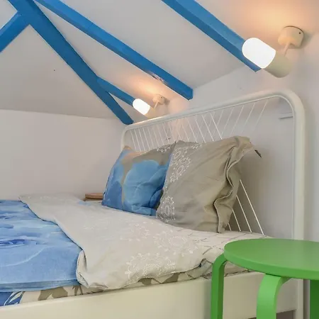 The Ivy House - A Cozy Attic Near The Center By Flat Mаnager *